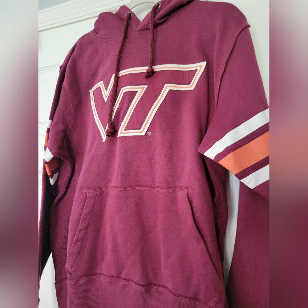 CAMPUS Heritage Womens Virginia Tech Applique VT Burgandy Hoodie NWT Small